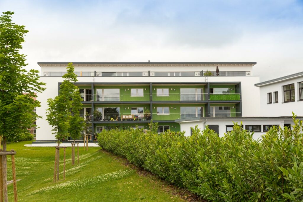 16 Wohneinheiten