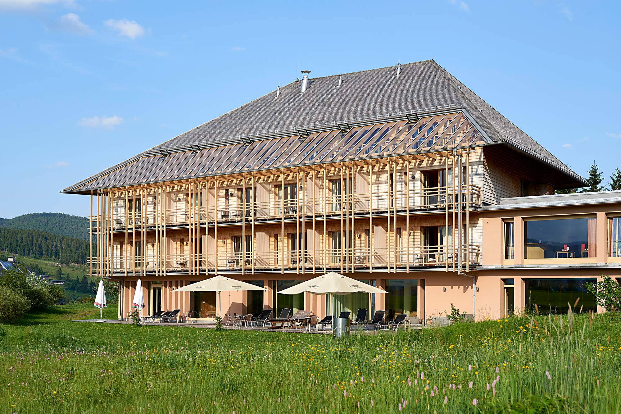 Hotel/Restaurant in Holzbauweise