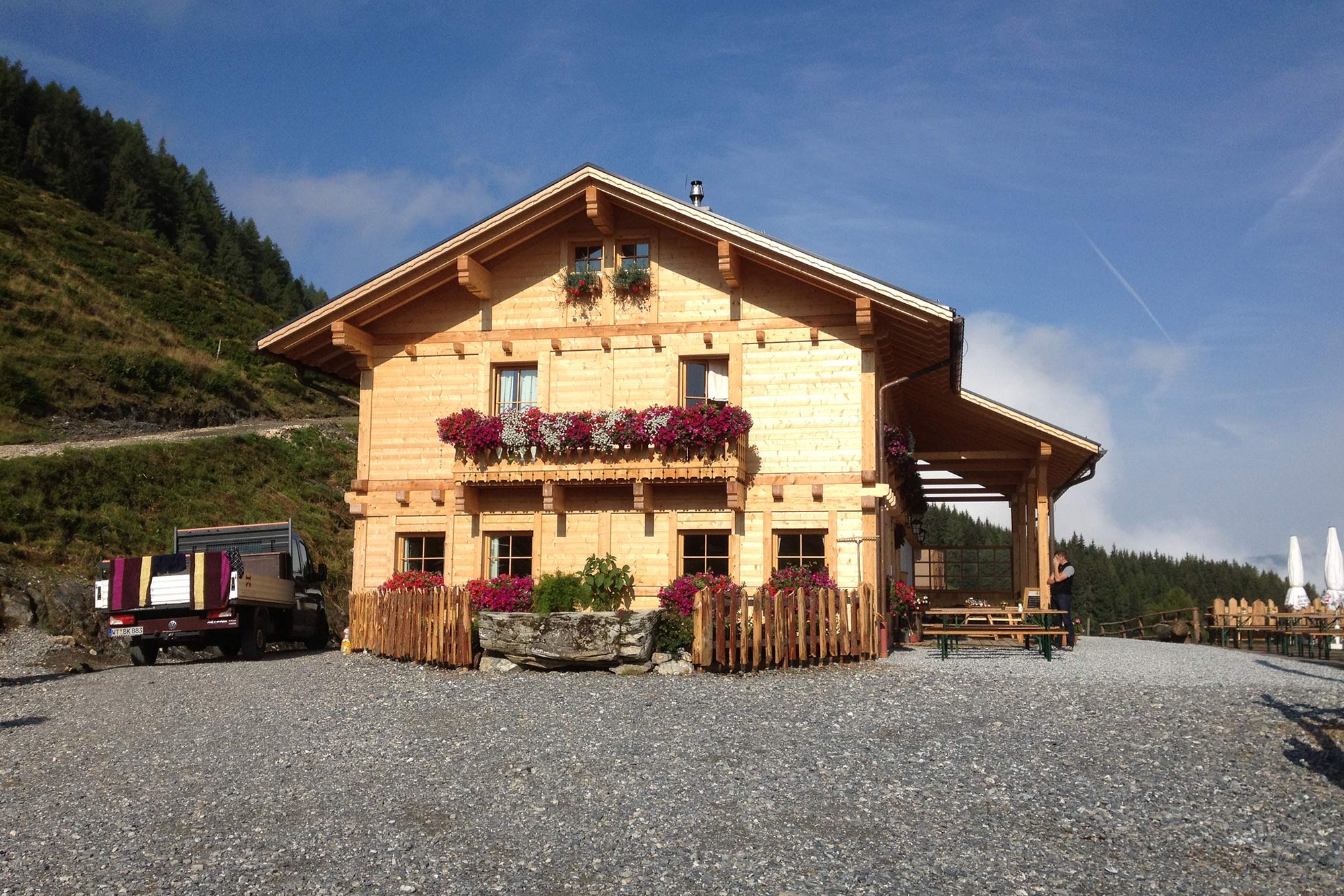 Hotel/Restaurant in Holzbauweise