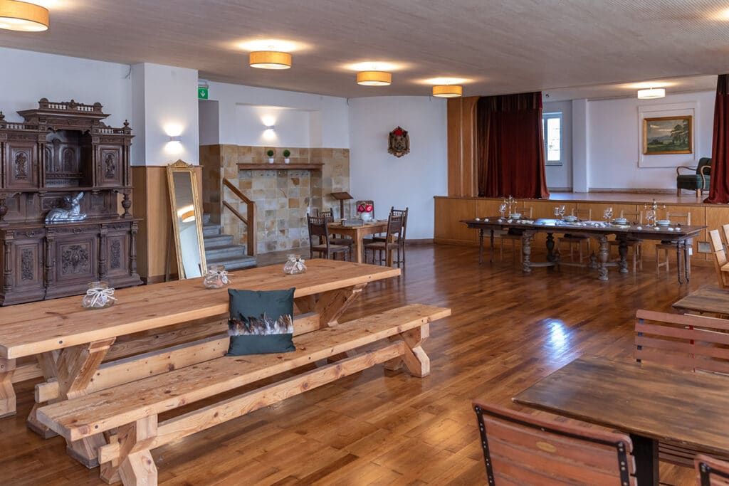 Gasthaus Erweiterung Holzbauweise - Einblicke