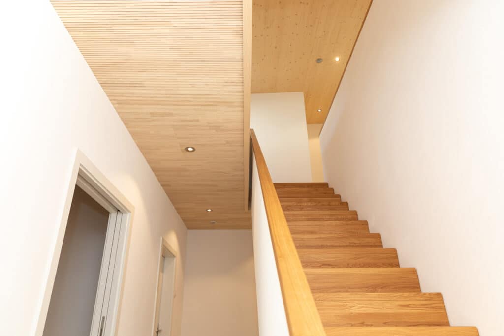 Modernes Holzhaus - 1–2 Familienhaus Einblicke