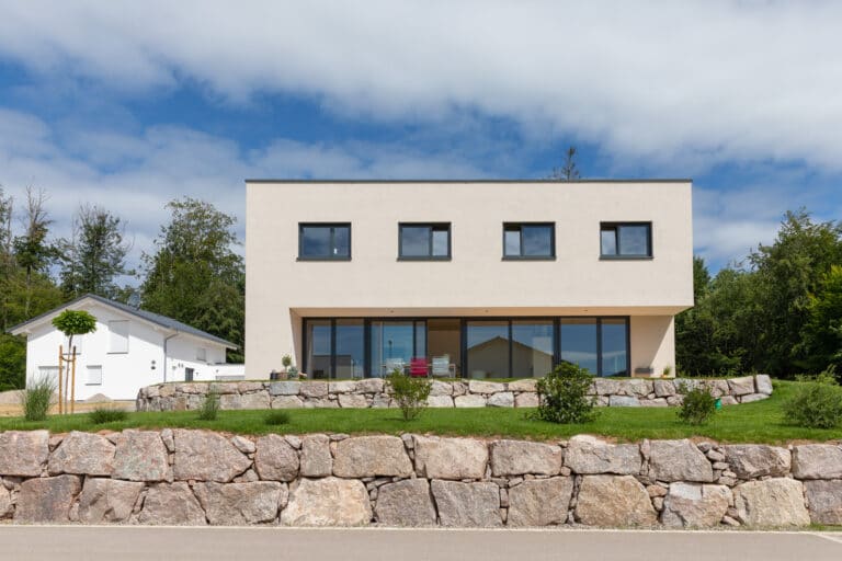 Modernes Holzhaus - 1–2 Familienhaus Titelbild