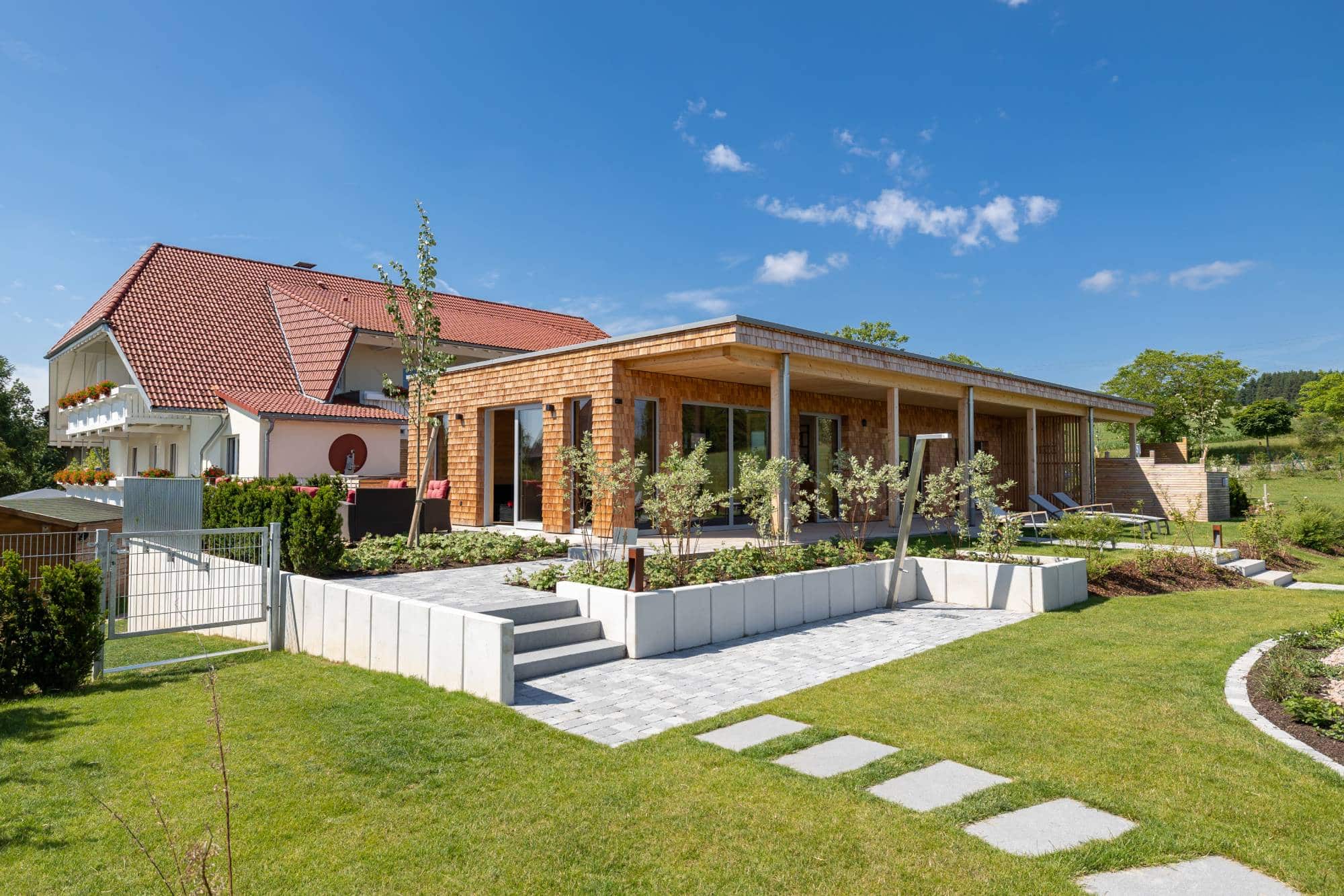 Hotel/Restaurant in Holzbauweise