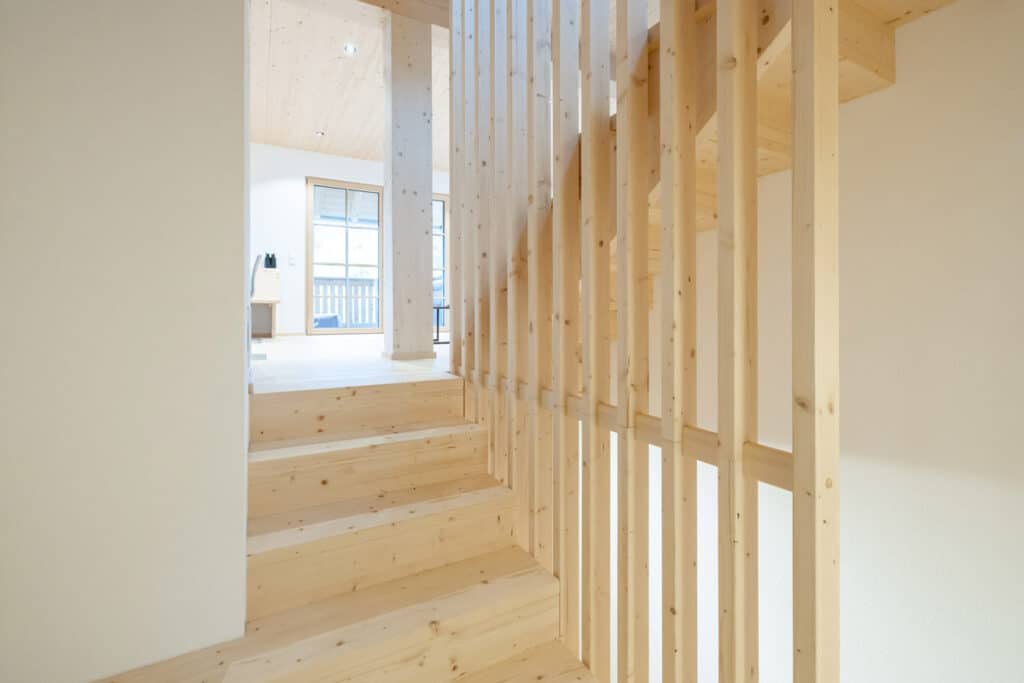 Treppe Holz - Schreinerei